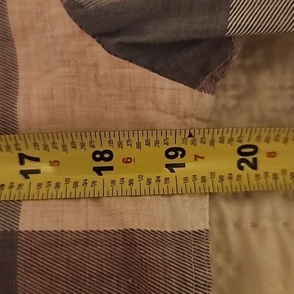 Jos. A. Bank 1905 Gray And Pink Check Shirt - Picture 6 of 8